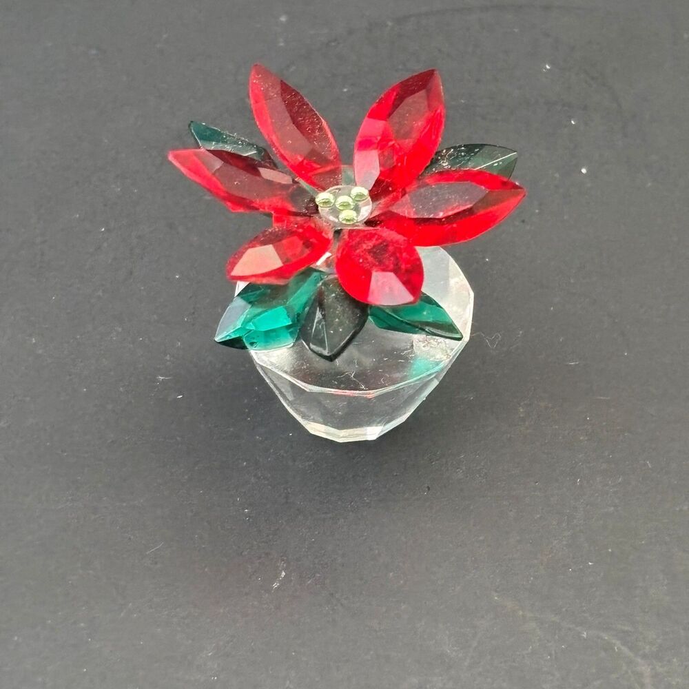 Christmas Poinsettia Figurine Crystal World Red Holiday 1102 Vintage 2003 USA